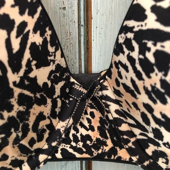 Soft & silky animal print bra, size 38D by Maidenform - Picture 2 of 7